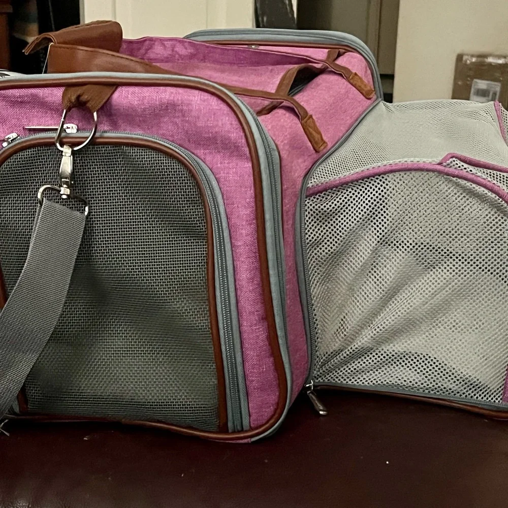 Mr. Peanuts Gold Series Expandable Pet Carrier, airline approved, Up to 12lbs
